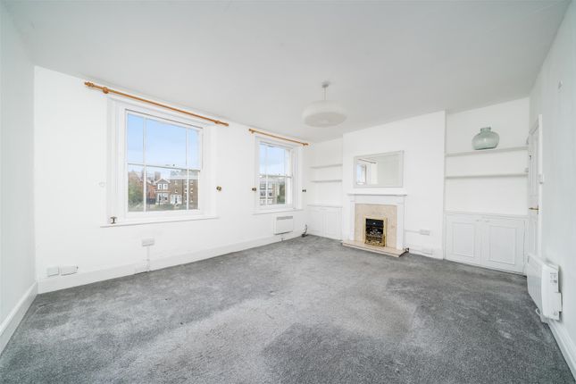 2, 43A Montpelier Vale, London photo 2