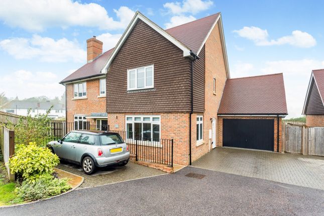 Thumbnail Detached house to rent in Manor Fields, London Road, Southborough, Tunbridge Wells