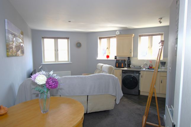 58, Chapman Road, Wellingborough photo 2
