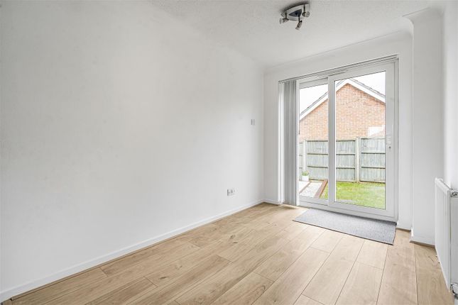61, Horsham Close, Haverhill photo 4