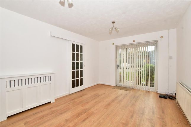 Flat for sale in High Street, Purley, Surrey