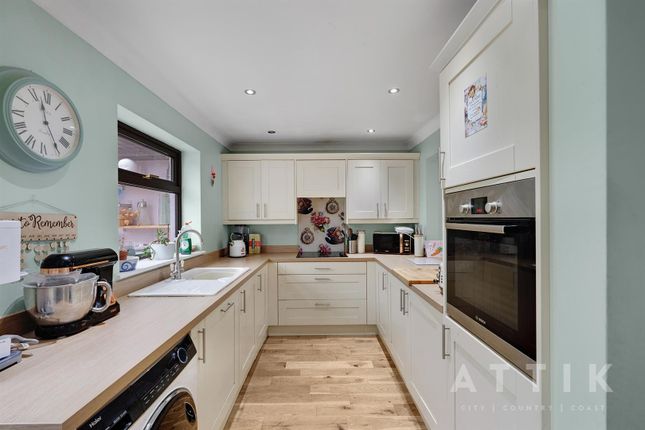 25, Moorfield Road, Dereham photo 3