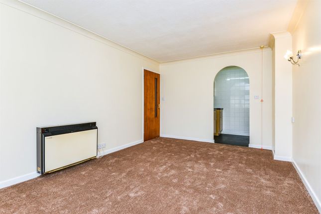 18, Homebreeze House, Beach Street, Bare Village Morecambe photo 4