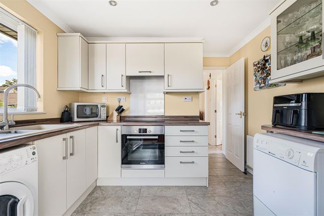 1, Wynemares, Sawston photo 4