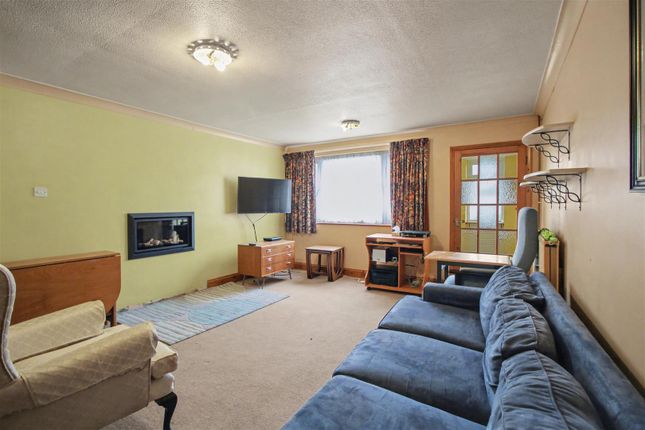 14, Washington Court, Kettering photo 4
