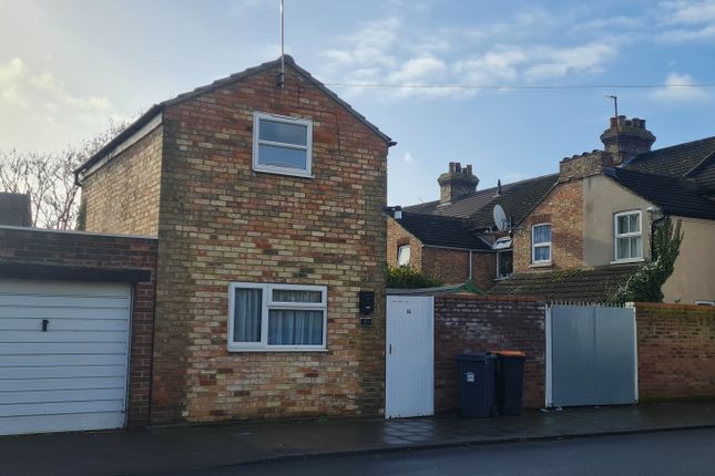 Thumbnail Detached house for sale in Westbourne Road, Bedford