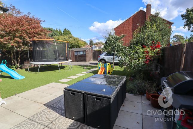 178 Farnborough Road, Farnborough, Hampshire photo 2