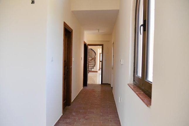 Detached house for sale in Oroklini, Cyprus