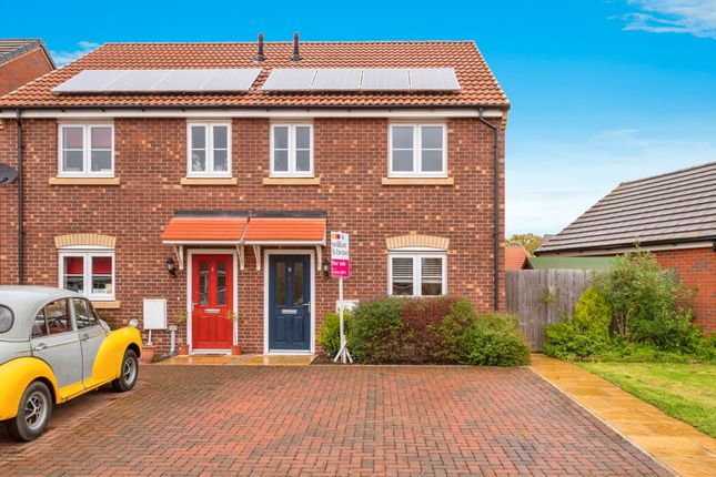 Thumbnail Semi-detached house for sale in Harrow Close, Collingham, Newark