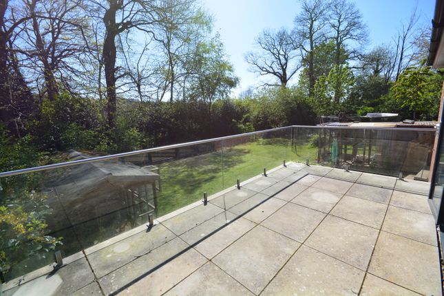 18, Hillside Way, Welwyn photo 4