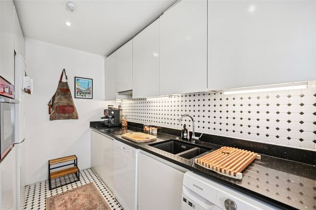 34, Hofland Road, London photo 5