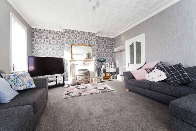 306, Stockton Road, Hartlepool photo 3