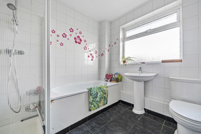 Terraced house for sale in The Ridings, Alverstone Avenue, Barnet