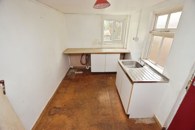 55, Regent Square, Exeter photo 4