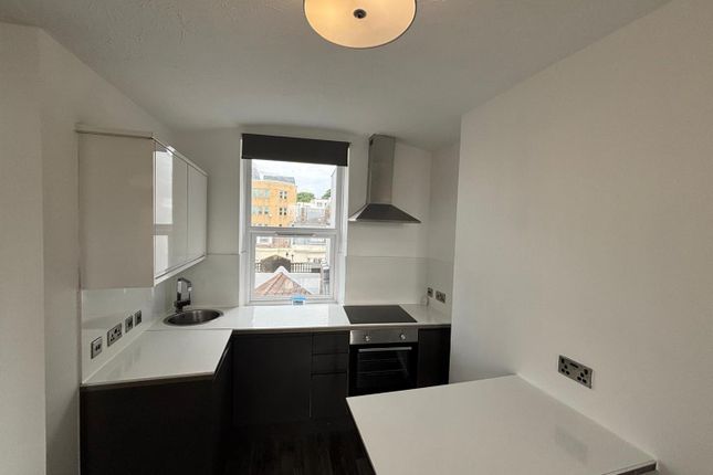 Flat 38, Windsor Court, Windsor Street, Brighton photo 4