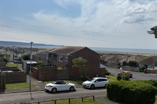 13, Chesil View, Weymouth photo 2