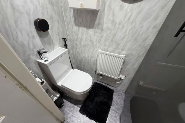 39 Longfellow Street, Bootle photo 5