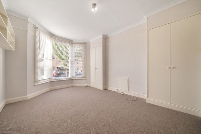 Flat for sale in Sulgrave Road, London