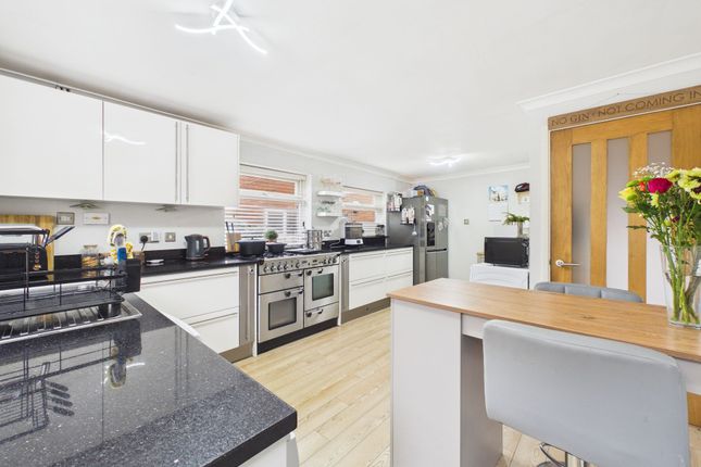 12 Pilkington Road, Nottingham photo 3