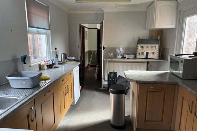 49 South Street, Crowland, Peterborough photo 4
