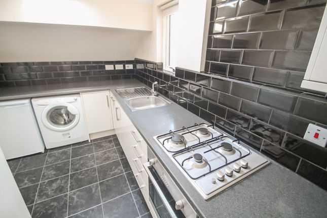 Clarendon Road, Leeds photo 3