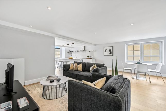 4 Caxton Gate, 32, Caxton Road, London photo 3