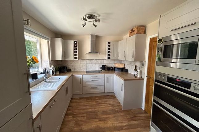 7, Troon Way, Upper Colwyn Bay photo 3
