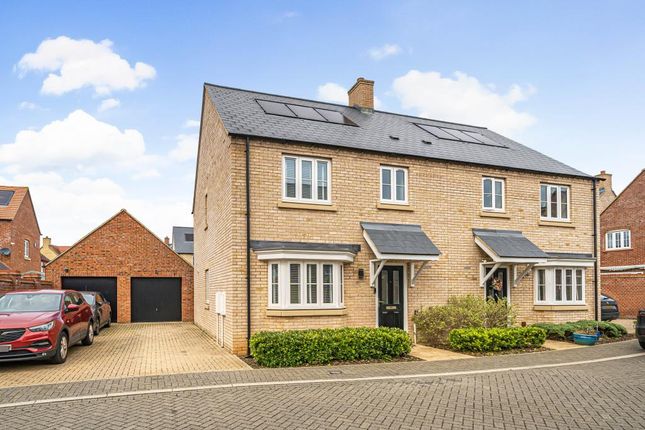 Thumbnail Semi-detached house for sale in Bicester, Oxfordshire