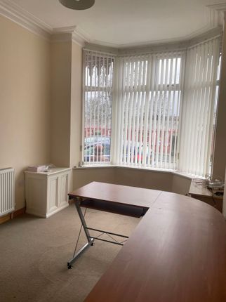 Terraced house to rent in St. Annes Avenue, Royton, Oldham