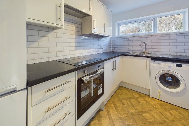 20, Jubilee Way, Sidcup photo 4