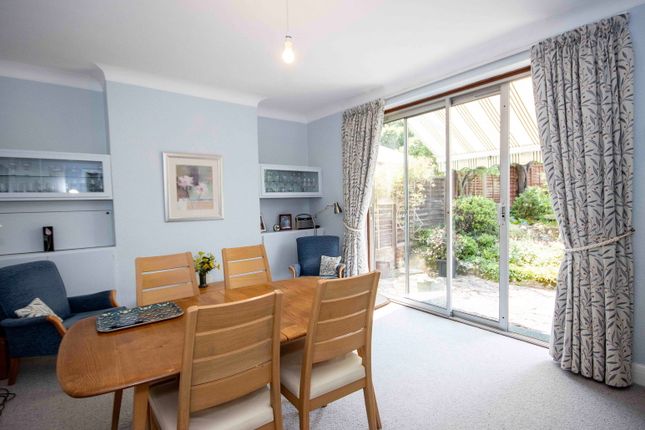 37, Whitelands Avenue, Rickmansworth photo 4