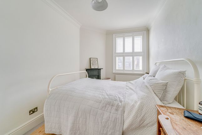 Terraced house for sale in Homecroft Road, London