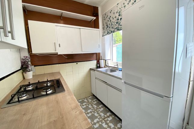 15, Rosslyn Road, Manchester photo 4