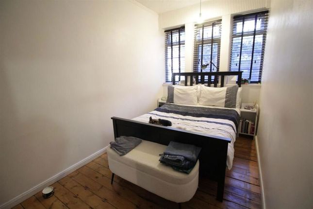2-bed flat on Flat 21 Brockwell Court, Effra Road, London, £270,000