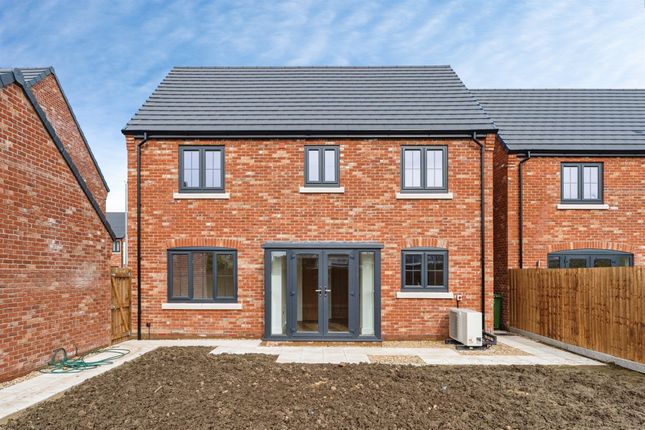 Plot 25, Holly, The Osiers, Edwards Way, March photo 3