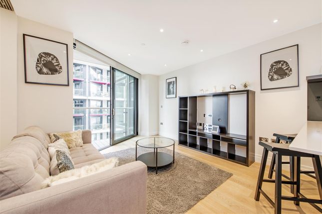 Studio to rent in 4 Riverlight Quay, Nine Elms, London