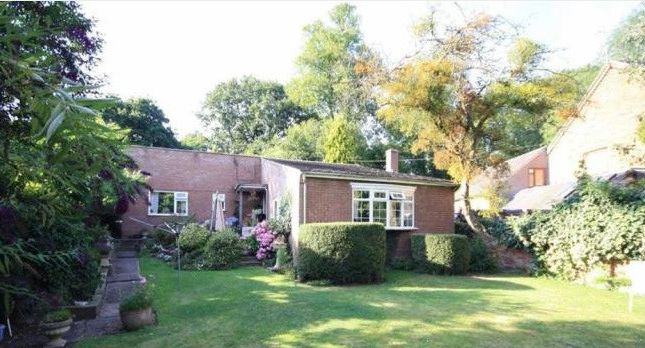 Thumbnail Bungalow to rent in Coventry Road, Kenilworth
