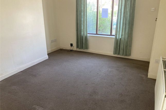 98, Willow Drive, South Yorkshire photo 4