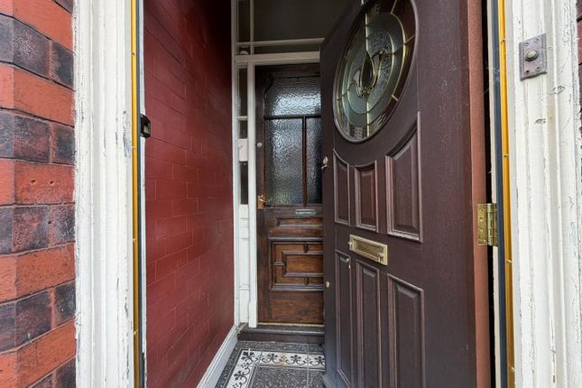 1, Cranworth Street, Stalybridge photo 2