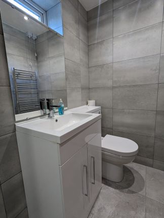 23, Deegan Close, Coventry photo 5