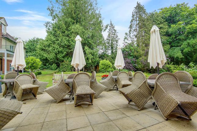 31 Langton House, Westhall Road, Warlingham photo 4