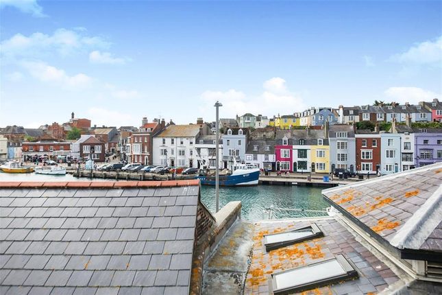 Town house to rent in Helen Lane, Weymouth