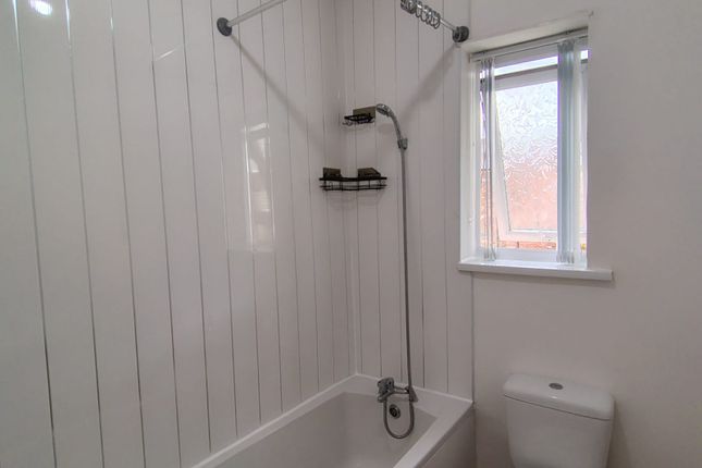 5, Tram Street, Wigan photo 5
