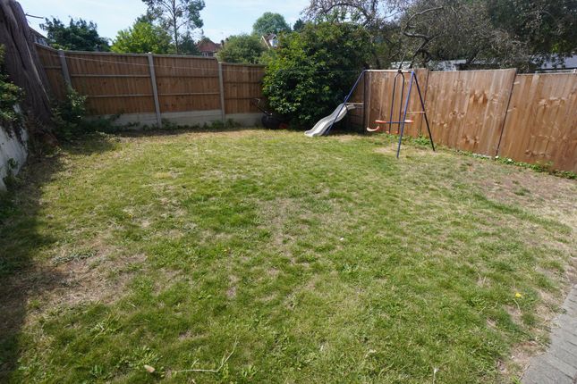 1 Plumer Road, High Wycombe photo 4
