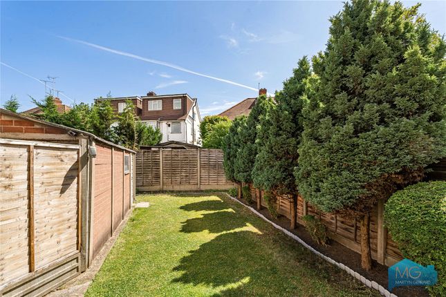 10, Hall Lane, London photo 2