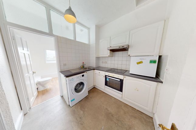 Flat 7, 59, Tisbury Road, Hove photo 2