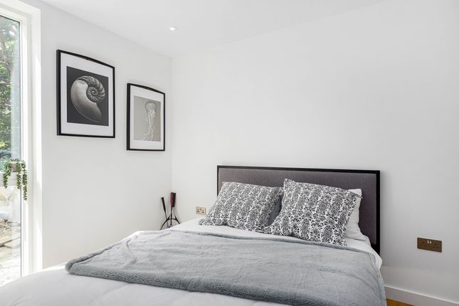 Thumbnail Terraced house for sale in Thrale Road, London