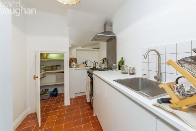 Flat to rent in Upper Rock Gardens, Brighton, East Sussex