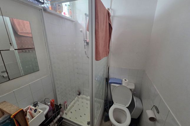 43, Tudor Court, Tipton photo 5