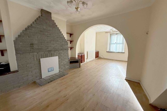 24 Millbrook Street, Plasmarl, Swansea photo 3